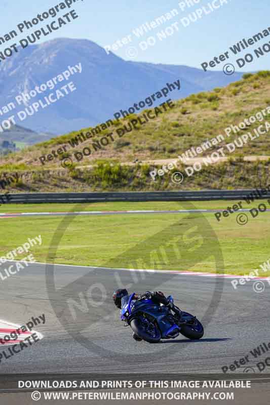 Circuito de Navarra;Spain;event digital images;motorbikes;no limits;peter wileman photography;trackday;trackday digital images